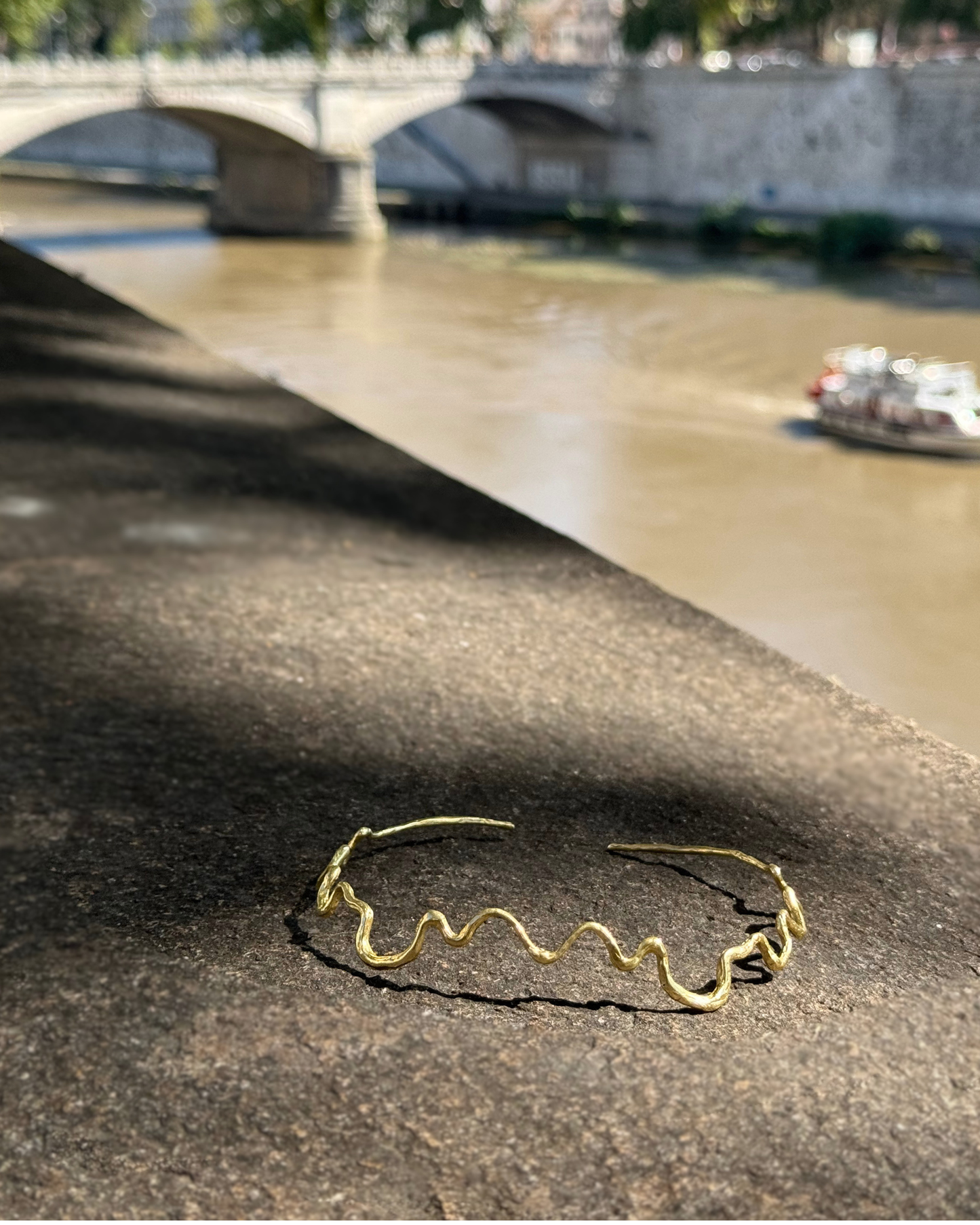 Collar Tevere